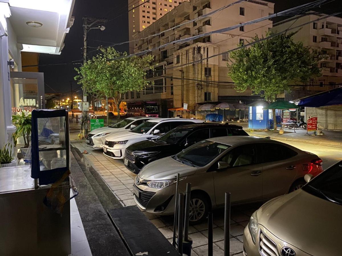 Nha Nghi Trung Hau Hotell Mong Cai Eksteriør bilde